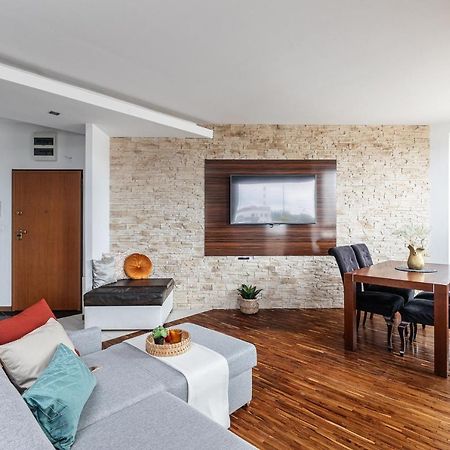 Superapart Konstancinska 2 Apartment Warsawa Bagian luar foto