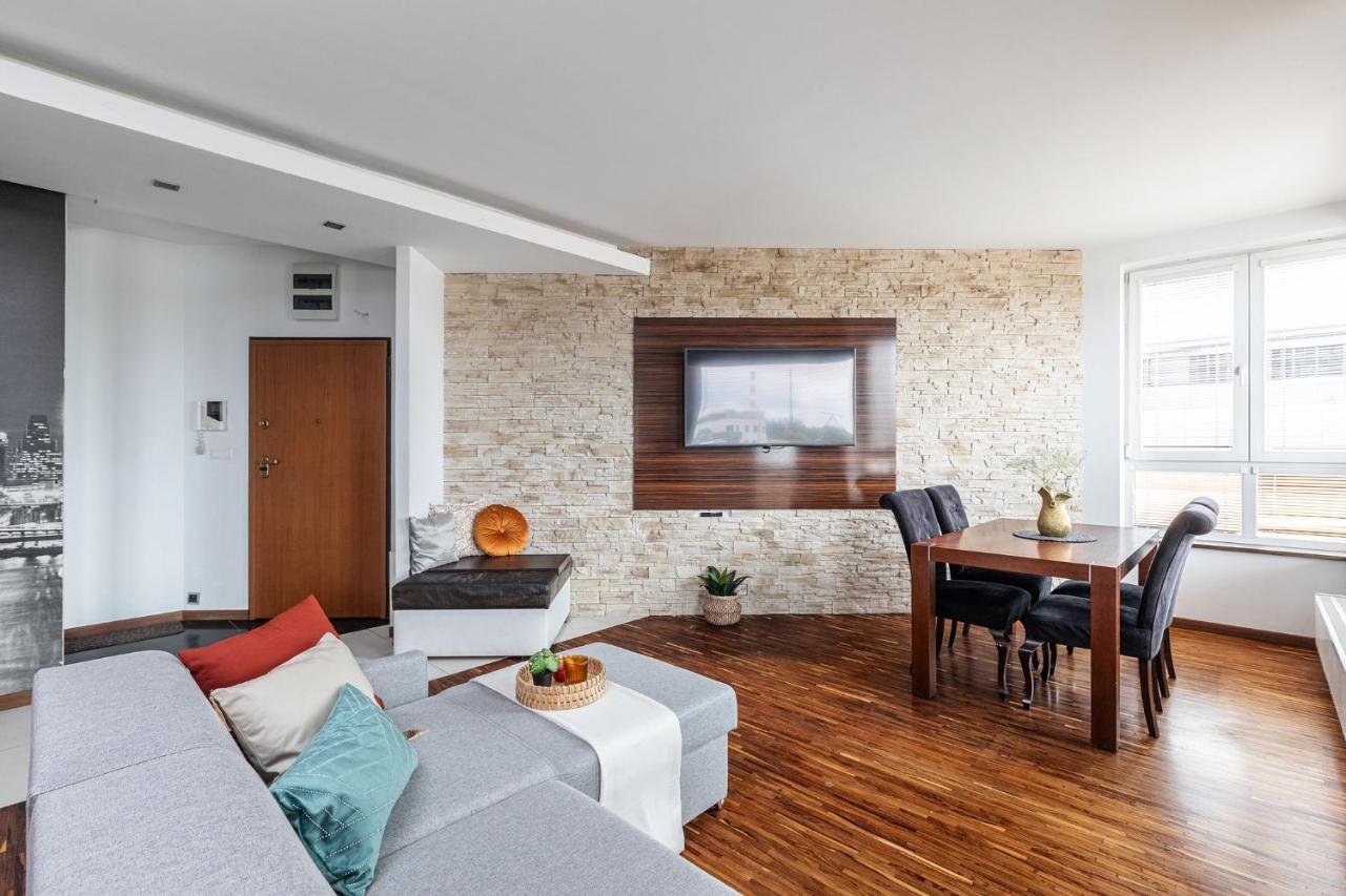 Superapart Konstancinska 2 Apartment Warsawa Bagian luar foto