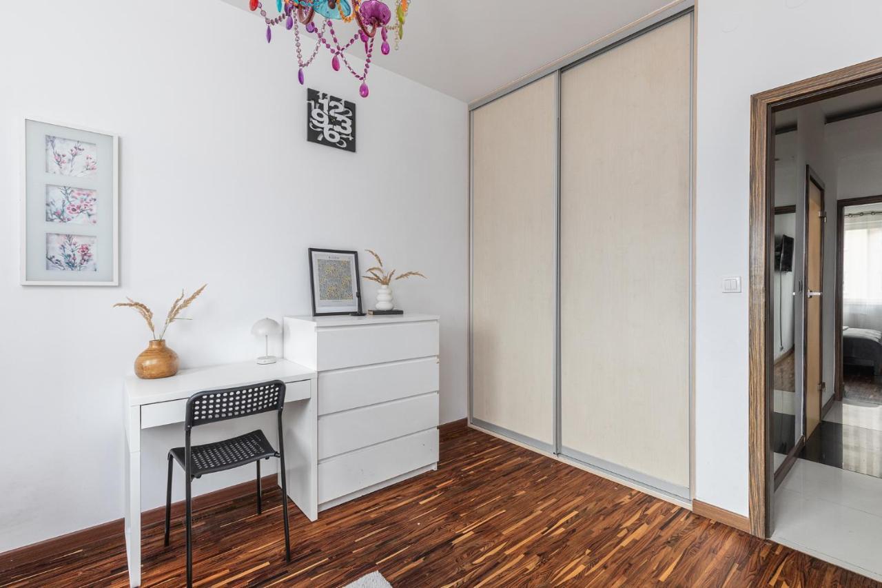 Superapart Konstancinska 2 Apartment Warsawa Bagian luar foto