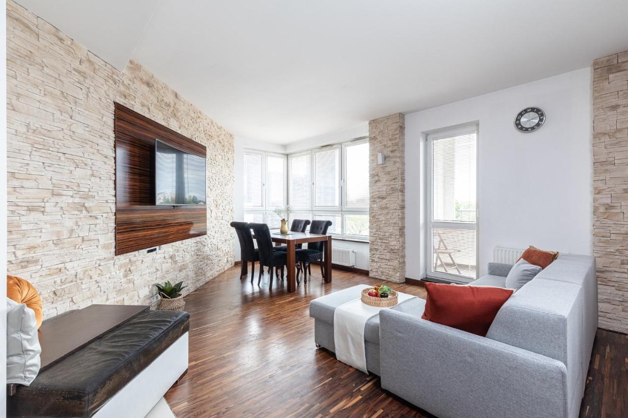 Superapart Konstancinska 2 Apartment Warsawa Bagian luar foto
